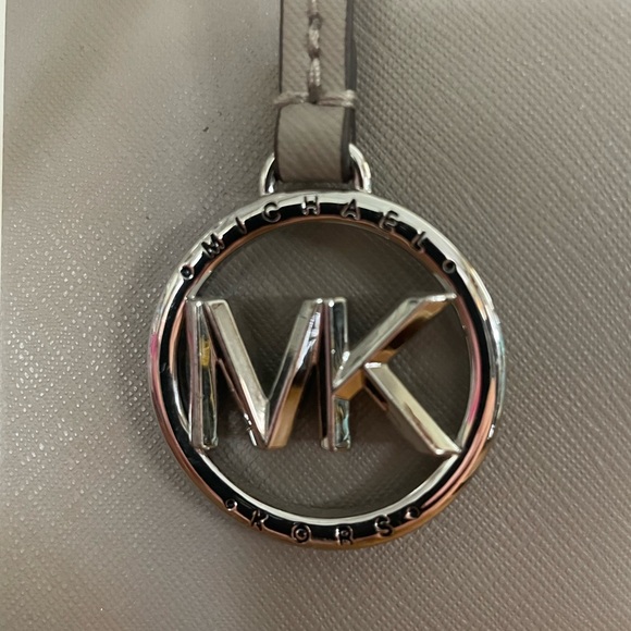 Michael Kors Morgan Large Tote Gray with Center Stripe Dark Gray White Gorgeous - Picture 3 of 13